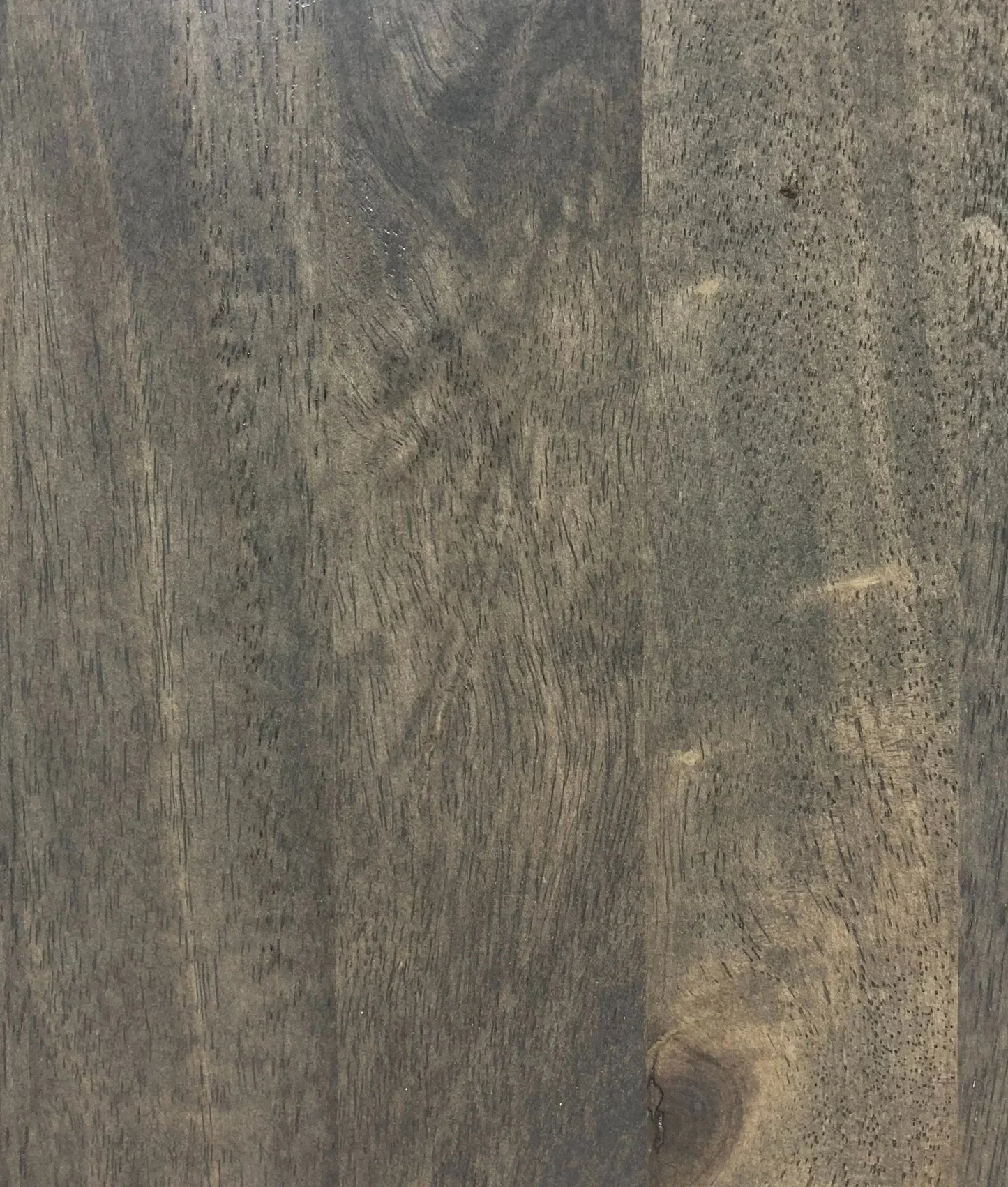 Table à pieds de vigne