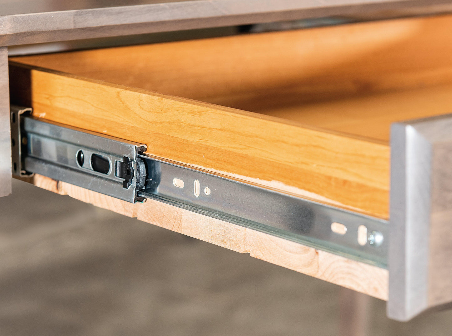 Bureau modulaire en coin Alder